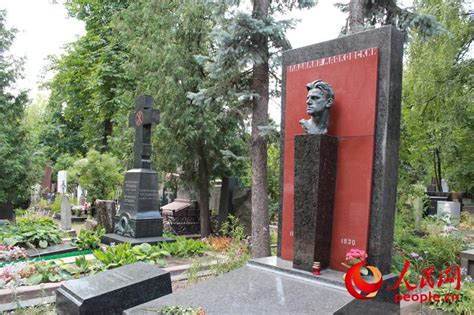 高清:记者探访莫斯科著名公墓 多名人长眠于此【18】--国际--人民网
