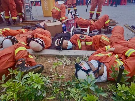 600多名消防员赴苏州坍塌酒店救援，现场又救出一人，已送医_装修