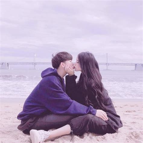 女生温柔情侣头像一对