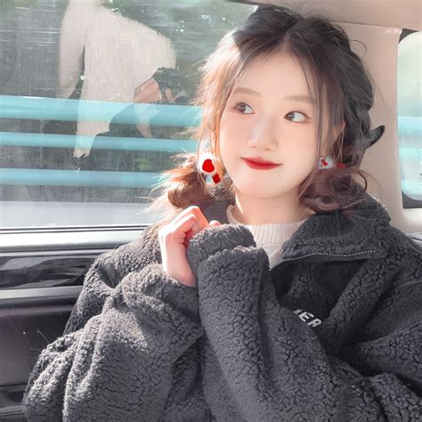 胡馨尹小蝴蝶图片