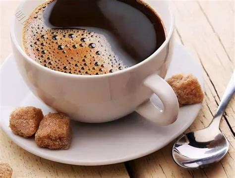 研究发现：每天喝4杯咖啡对人体有益