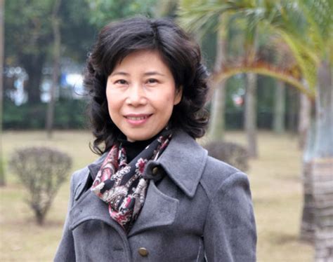 张翠华：自尊、自信、自理、自强 - 广东省女企业家协会