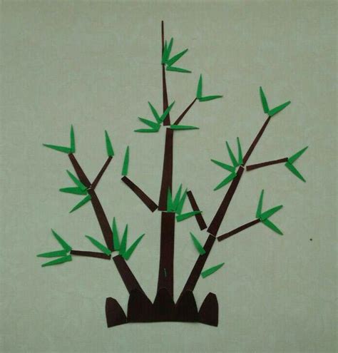 教你用卡纸制作孤傲的竹子拼贴装饰画的做法 咿咿呀呀儿童手工网