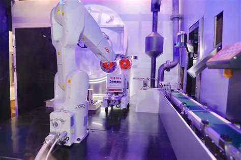 移动售货机器人_苏州智捷人工智能科技有限公司，智能服务机器人解决方案供应商