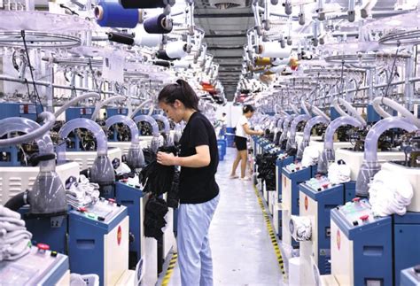 《中国纺织工业发展报告2022-2023》 - 统计年鉴网