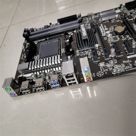 AMD FX Series FX-8300 3.3Ghz 8X | PcComponentes.com