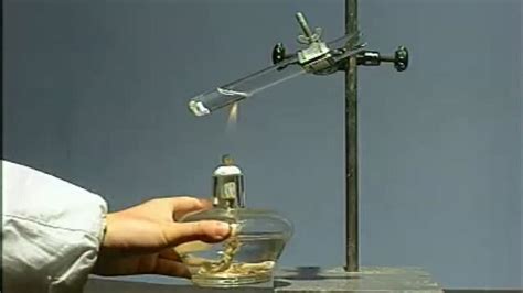 初中化学实验 13 液态水加热沸腾的变化