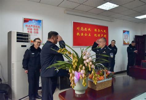 内江公安开展系列活动庆祝“中国人民警察节”