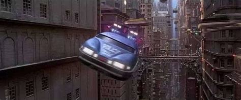 20年前科幻电影场景或成真 空中电动车行驶空间从X-Y轴突破至Z轴 ...