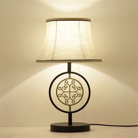 美式台灯卧室床头灯温馨北欧现代简约客厅轻奢金属创意欧式台灯罩-美间设计