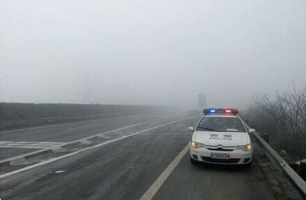 荆州等多地现大雾 部分高速已暂时封闭-新闻中心-荆州新闻网