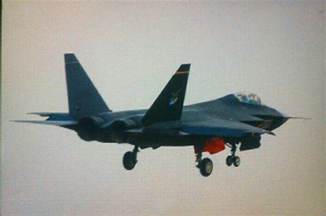 沈飞曝光为075定制垂直起降版歼35？“中国版F-35B”，是否会出现|战斗机|075|两栖攻击舰_新浪新闻
