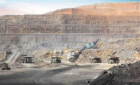 新疆哈密2000t/d磁铁矿项目 - 新疆铁矿开采 - 全球项目案例 - 烟台金鹏矿业机械有限公司