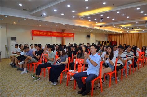 东莞职业技术学院83名学生来盟大上网络营销课
