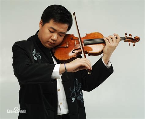 韦玮先生小提琴独奏音乐会在榆中成功举办_兰州大学新闻网