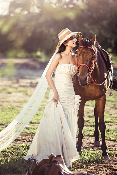 马场婚纱照丨牧马庄园第一部-来自深圳玛莎莉莉婚纱摄影工作室客照案例 |婚礼精选