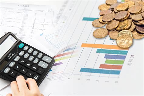 2021年财务收支管理系统（按月自动计算）-Excel表格-办图网