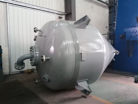 GSH-500L减压蒸馏反应釜_减压蒸馏反应装置-威海环宇化工机械有限公司