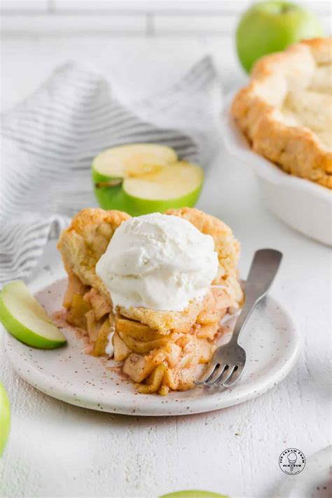 Perfect Apple Pie Recipe | Old Farmer