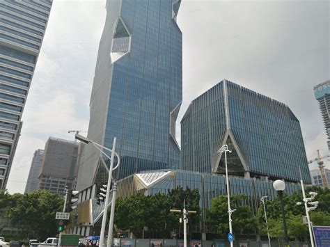 棱角分割城市 | 广州阿里巴巴华南运营中心-贵阳市建筑设计院