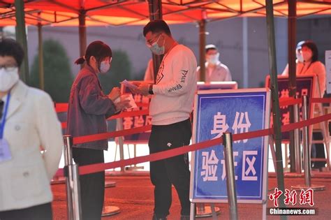 南京：2022年高考拉开帷幕-人民图片网