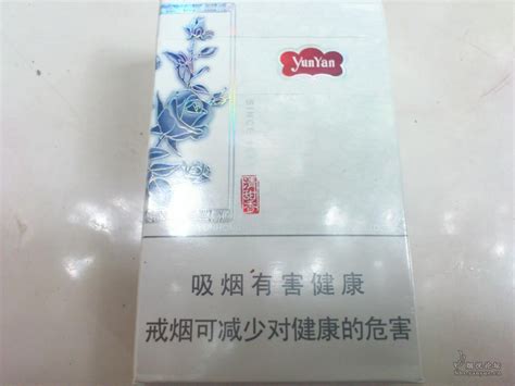 金圣青花瓷 - 香烟品鉴 - 烟悦网论坛