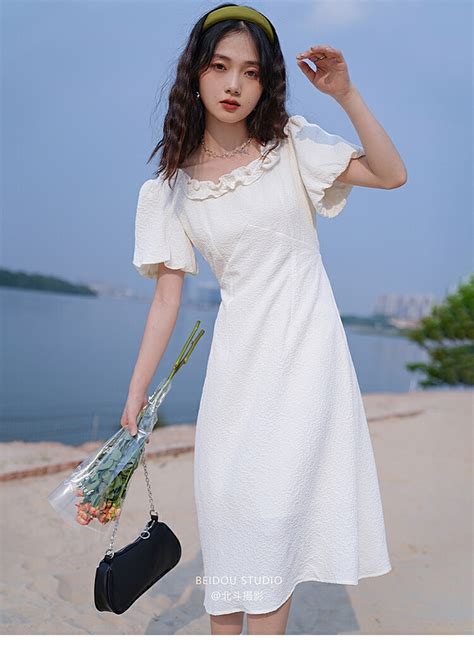 裙子温柔拍照女生头像