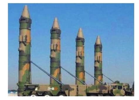 俄罗斯战略火箭部队半年内接装10枚弹道导弹_国内_新闻频道_云南网