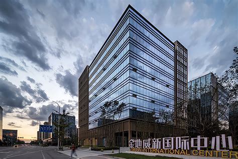 郑州集团总部办公楼设计公司-威新国际中心办公楼装 - 金博大建筑装饰集团公司