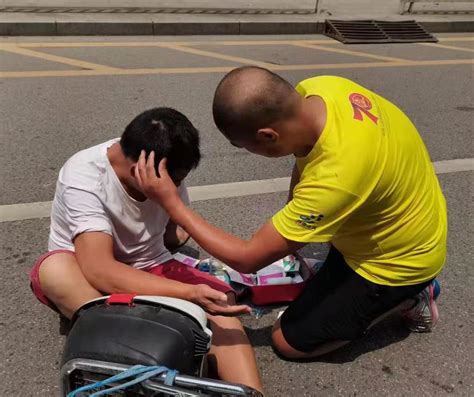 救人助人150余次，河南新野一客车司机把雷锋精神践行在25公里班线_地市_资讯_河南商报网