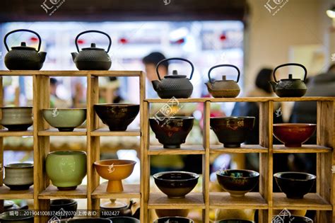 饮茶风俗--西藏人喝酥油茶的礼节 - 民族茶俗 - 雅茗居茶文化网
