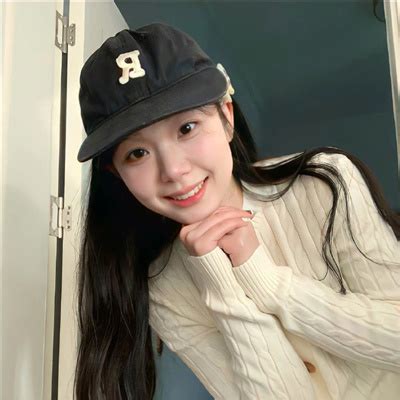温柔灵动的女生头像