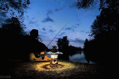 夏季夜钓鲤鱼的经验和必备技巧_钓鱼人必看