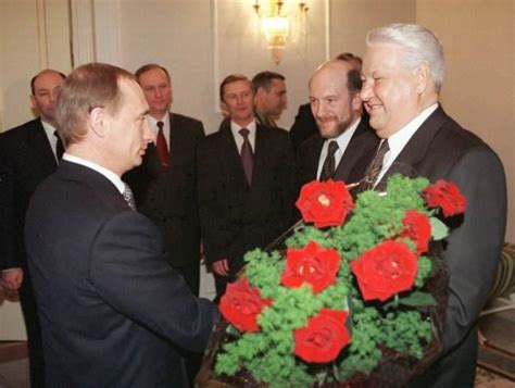 俄罗斯第一任总统叶利钦，为何在权力巅峰时期，让位给普京 - 知乎
