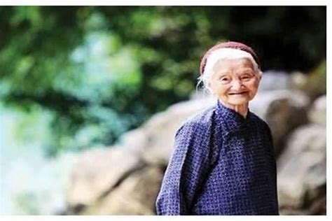 中国80岁以上老年人比例是多少 - 业百科