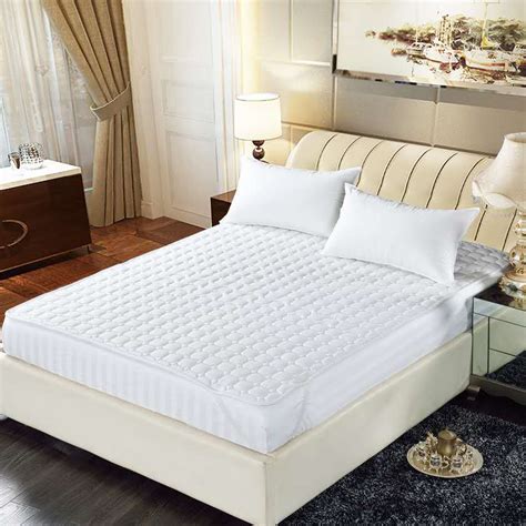宾馆用床垫保护垫白色