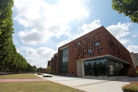校园风景-鹤壁职业技术学院