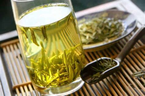 绿茶价格多少钱一斤_绿茶市场价几十到上千元的都有- 茶文化网
