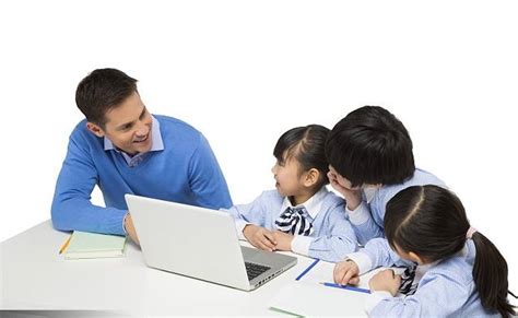 在线一对一儿童编程学习，对孩子的成长有帮助_极客晨星少儿编程