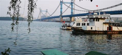 湖北：跨襄阳北编组站大桥首节转体段浇筑完成-人民图片网
