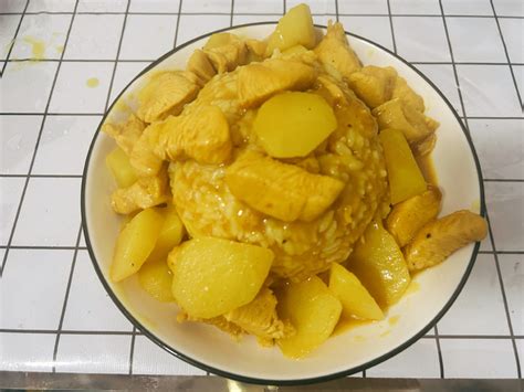 【咖喱土豆鸡胸肉～的做法步骤图，怎么做好吃】要吃饭的大祥祥_下厨房
