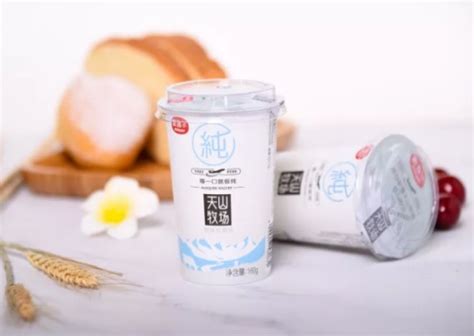 麦趣尔纯牛奶被检出丙二醇添加剂！记者走访郑州商超未发现相关产品-大河新闻