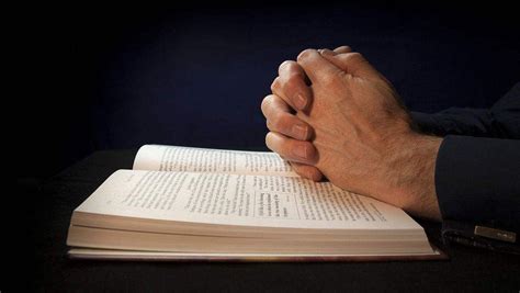 经典祷告《尼布尔的祈祷文》- 基督教常用祷告词