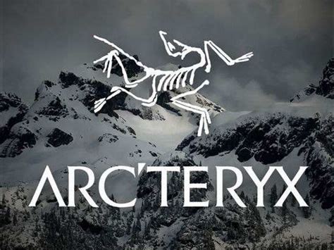 始祖鸟Arc’teryx全新联名款登场,经典外套以及多种背包_-买户外