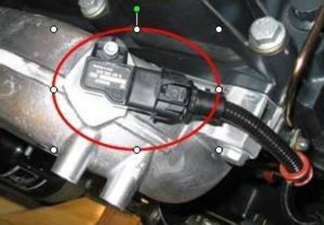 节气门位置传感器在哪 节气门位置传感器的作用是什么 - 汽车维修技术网