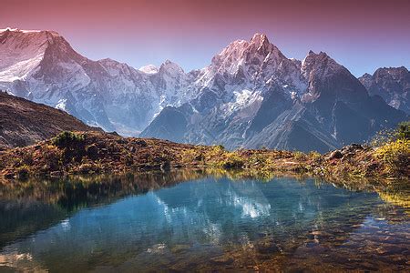 喜马拉雅山脉背景-喜马拉雅山脉摄影图片-风景优美的山景,坎陈 ...