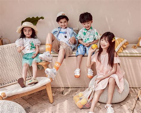 中国十大童装品牌 巴拉巴拉童装品牌表现优秀-小狼观天下