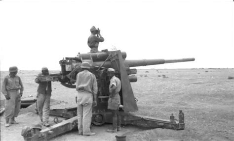 无敌88高射炮平射轰炸坦克：到底是不是隆美尔发明的