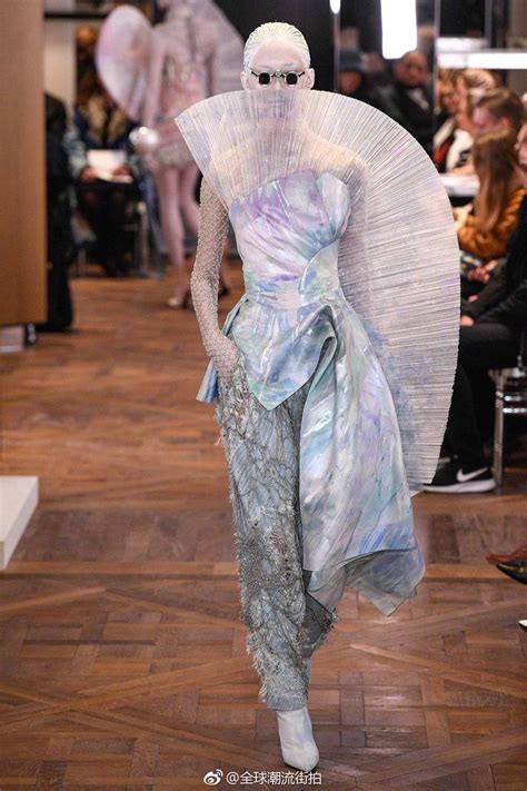 九牧王百年巴黎时装周首场裤秀，让世界看见中国品牌的力量_中网资讯