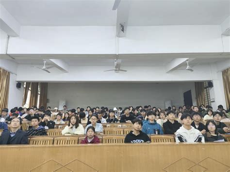 我校举办第二期创新创业大课堂活动-萍乡学院创新创业学院